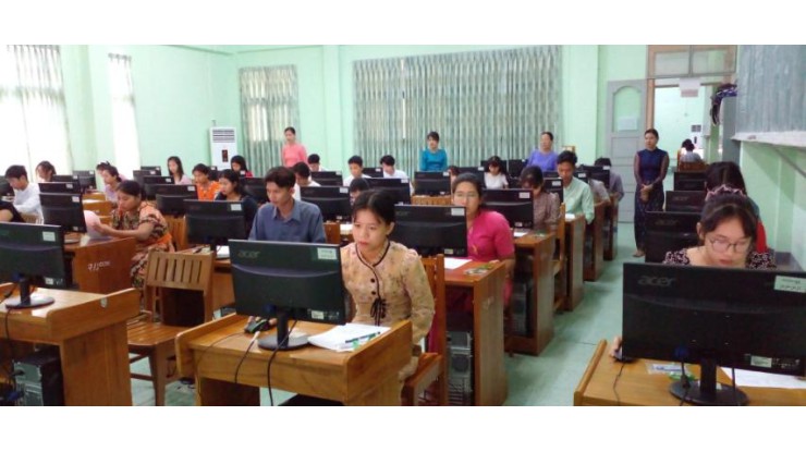 သမဝါယမနှင့်စီမံခန့်ခွဲမှုပညာတက္ကသိုလ်(သန်လျင်)တွင် ကွန်ပျူတာလက်တွေ့စာမေးပွဲများဖြေဆို 