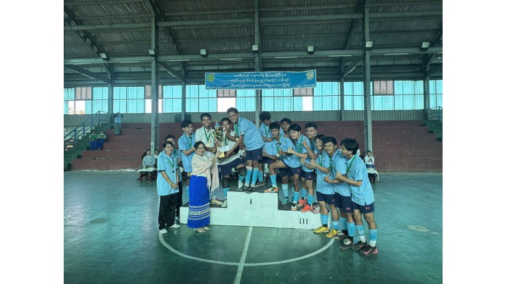 သမဝါယမနှင့်စီမံခန့်ခွဲမှုပညာတက္ကသိုလ်(သန်လျင်)တွင် ပါမောက္ခချုပ်ဖလား (အမျိုးသား၊ အမျိုးသမီး) ဖူဆယ်ဘောလုံးအားကစားပြိုင်ပွဲ အခမ်းအနားကျင်းပ