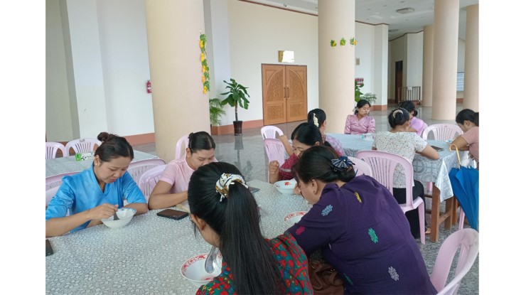 သမဝါယမနှင့်စီမံခန့်ခွဲမှုပညာတက္ကသိုလ်(သန်လျင်)မြန်မာနှစ်သစ်ကူးအကြို အထိမ်းအမှတ် စတုဒိသာကျွေးမွေးခြင်းနှင့် ထောက်ပံ့ငွေပေးအပ်ခြင်း